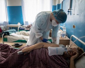 Кислорода в больницах на трое суток: красный регион бьет тревогу