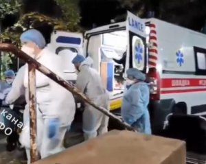 З одеської Covid-лікарні екстрено евакуюють пацієнтів: закінчився кисень