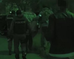 У Чехії спіймали бандитів, які вимагали гроші в українців