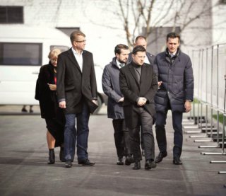 "Партія Зеленського  лишається напіввіртуальною": йдуть проміжні вибори у Верховну Раду