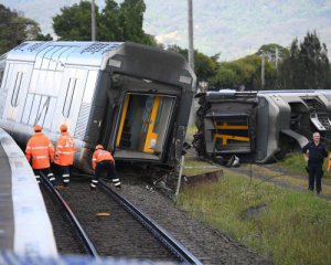 В Англії зіткнулися два потяги, є постраждалі