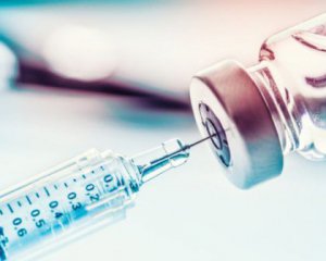 Надо ежедневно вакцинировать 350 тыс. украинцев – Офис президента