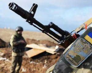Война на Донбассе: украинский военный получил ранения
