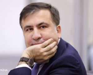 Саакашвили ест каши и пьет натуральные соки – министр юстиции Грузии