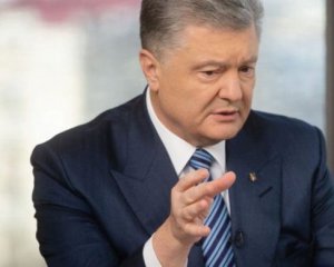 Порошенко не решил, пойдет ли в президенты в следующий раз