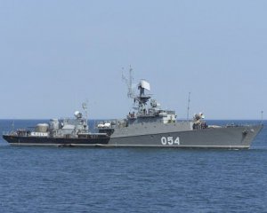Кремль узявся лякати американські кораблі військовими навчаннями