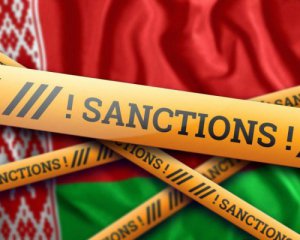 ЄС готує термінові санкції проти Лукашенка та його синів