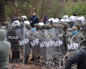 Польша пригрозила полным закрытием границы с Беларусью