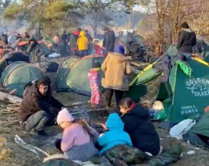 В Бундестаге предлагают впускать мигрантов в ЕС через Украину