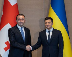 Зеленский сказал премьеру Грузии пустить к Саакашвили родственников и украинских врачей