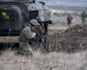 Российские оккупанты 17 раз обстреляли украинские позиции, есть погибший
