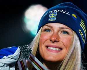 Шведская лыжница Карлссон осталась без штанов