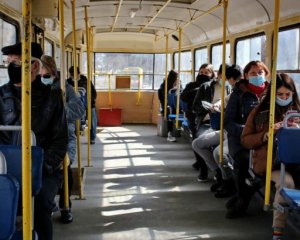 В Киеве запретили общественный транспорт без отопления