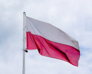 Польша ужесточает карантин из-за нового штамма коронавируса