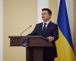 Зеленський хоче карати чиновників за приховування подвійного громадянства