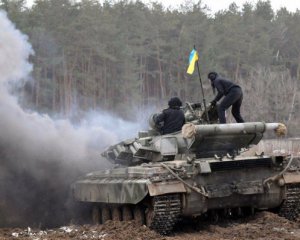 На Донбасі ворог не припиняє обстріли: маємо пораненого