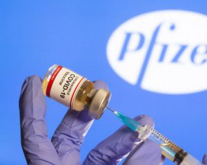 Pfizer проти Omicron. Експерти проаналізували дію Covid-вакцини