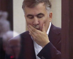 Саакашвили хотели наказать за сломанную деталь
