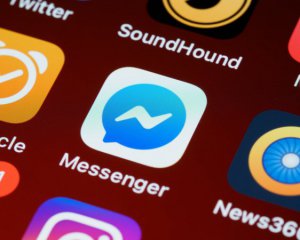 Купувати квитки на потяг можна буде через Facebook Messenger та Apple Messages