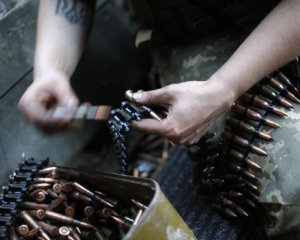 Боевики на Донбассе возводят новые позиции и вооружаются тяжелой техникой