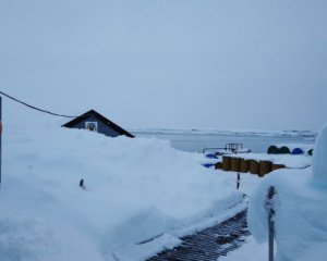Українські полярники повідомили про рекордній сніг в Антарктиді