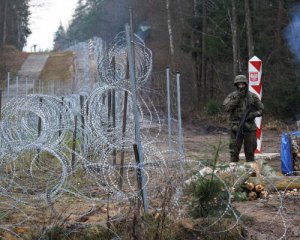 Amnesty International описала знущання силовиків Лукашенка з мігрантів