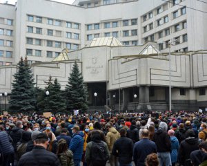 КСУ визнав конституційною заборону російських фільмів і серіалів