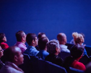 Тисяча за вакцинацію: на що її витрачають українці