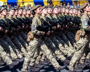 Військовий облік для жінок: у Міноборони скоротять перелік професій