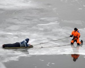 З початку грудня в Україні потонула 31 людина. Троє загиблих – діти