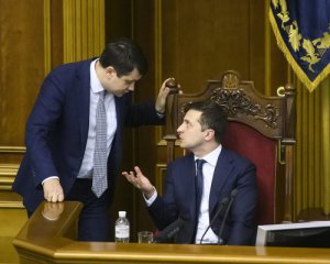 Разумков хочет побеждать Зеленского на президентских выборах