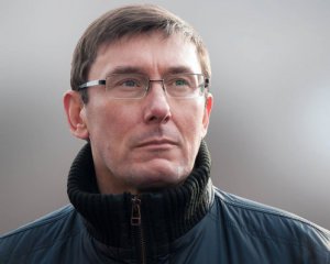 Зеленський прокладає собі долю Януковича – Луценко