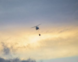 В России вертолет совершил аварийную посадку и исчез
