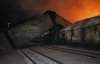 На комбінаті хлібопродуктів масштабна пожежа: затримуються потяги