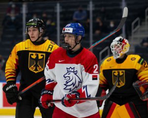 Тривав два дні. Скасували чемпіонат світу з хокею