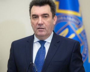 &quot;Празднуйте спокойно&quot; - СНБО успокоил украинцев относительно российских войск на границе