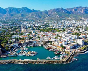 Кипр ввел новые ограничения для туристов