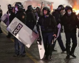 Протести в Казахстані: в двох регіонах запровадили надзвичайний стан