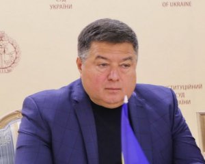 Тупицкий &quot;под елку&quot; получил от КСУ почти 1 млн грн зарплаты