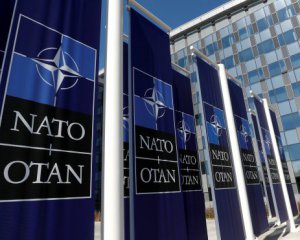 Росія не має пхати носа у справи НАТО й України - Столтенберґ
