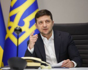 Зеленський запропонував Байдену тристоронню зустріч із Путіним