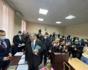 Зеленский назначил мне адвоката – Порошенко