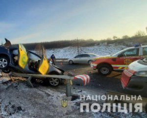 Як почуваються трирічні двійнята, які осиротіли в страшній аварії