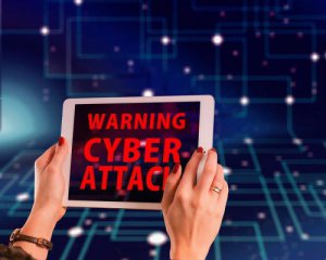 Масштабное кибернападение: хакеры атаковали МИД Канады