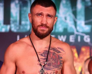Камбосос готов одновременно драться с Ломаченко и Хейни