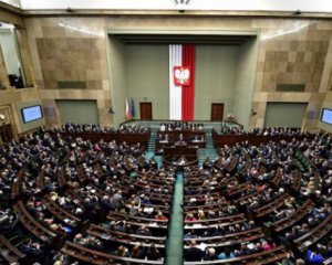 Польша готовит вторую партию военной помощи Украине