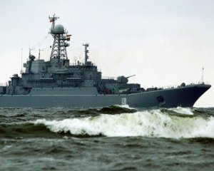 Російські десантні кораблі заходять у Чорне море