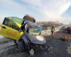 Призначили опікунку трирічним двійнятам, які осиротіли у страшній аварії