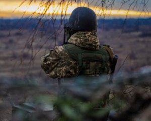 Гранатомети та стрілецька зброя: окупанти 7 разів обстріляли українські позиції