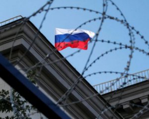 Великобритания, Канада, Япония и Франция готовятся ввести против РФ пакет санкций за признание ЛНР и ДНР